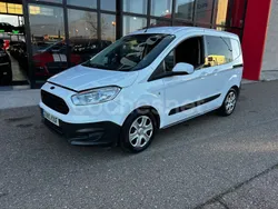 Blanco Usado 2019 Ford Tourneo Courier Titanium Monovolumen | 11.900 € (Precio justo)