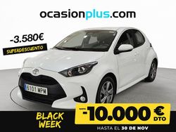 Blanco Usado 2024 Toyota Yaris Hybrid Active Berlina | 18.490 € (Buen precio)
