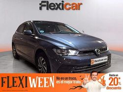 Azul Usado 2024 VW Polo Life Berlina | 19.990 € (Precio justo)