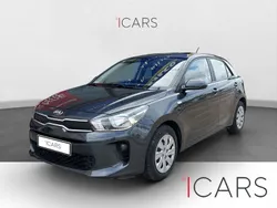 Gris / plata Usado 2019 Kia Rio Berlina | 12.800 € (Un poco caro)