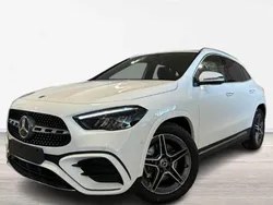 Blanco Nuevo 2025 Mercedes GLA200 SUV | 48.500 € (Precio justo)