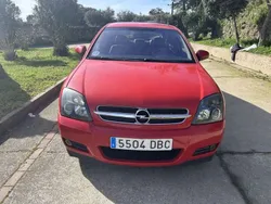 Rojo Usado 2005 Opel Vectra GTS Elegance Berlina | 4800 €