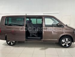 Marrón Usado 2010 VW Caravelle Trendline Monovolumen | 19.900 € (Super precio)