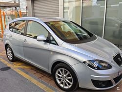 Gris / plata Usado 2010 Seat Altea XL Style Monovolumen | 4600 € (Buen precio)