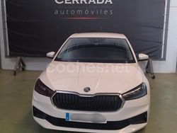 Blanco Usado 2023 Skoda Fabia Ambition Utilitario | 16.790 € (Un poco caro)