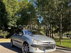 Gris / plata Usado 2002 Peugeot 206 Descapotable | 3250 € (Precio justo)