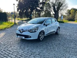 Blanco Usado 2015 Renault Clio IV Expression Berlina | 8250 € (Precio justo)