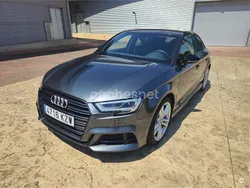 Gris / plata Usado 2019 Audi A3 Berlina | 25.500 € (Caro)