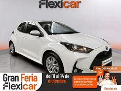 Blanco Usado 2022 Toyota Yaris Hybrid Business Edition Berlina | 17.190 € (Precio justo)