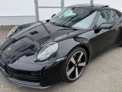 Negro Usado 2024 Porsche 911 Carrera Coupe | 171.900 €