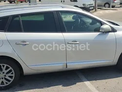 Gris / plata Usado 2016 Renault Mégane GT Line GT-Line Familiar | 8990 € (Buen precio)