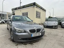 Gris / plata Usado 2007 BMW 525 Berlina | 6999 € (Buen precio)