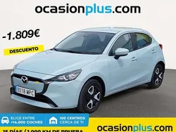 Blanco Usado 2024 Mazda 2 Center-Line Utilitario | 17.363 € (Caro)