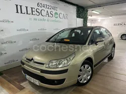 Beige Usado 2006 Citroën C4 Berlina | 4299 € (Precio justo)
