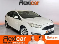 Blanco Usado 2016 Ford Focus Trend Berlina | 9990 € (Precio justo)