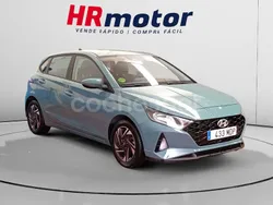 Azul Usado 2023 Hyundai i20 Berlina | 16.890 € (Un poco caro)