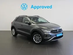 Gris Usado 2024 VW T-Roc Life SUV | 26.200 € (Un poco caro)