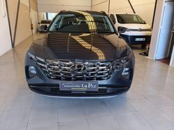 Gris / plata Usado 2024 Hyundai Tucson SUV | 25.200 € (Precio justo)