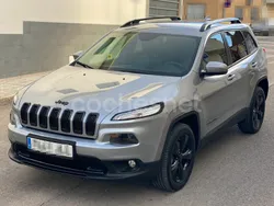 Gris / plata Usado 2016 Jeep Cherokee Night Eagle SUV | 16.900 € (Un poco caro)