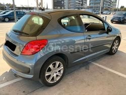 Gris / plata Usado 2006 Peugeot 207 Berlina | 6499 € (Caro)