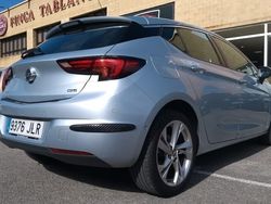 Gris Usado 2015 Opel Astra Business Berlina | 12.900 €