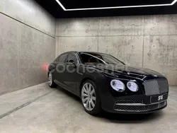 Negro Usado 2015 Bentley Flying Spur Berlina | 95.000 €
