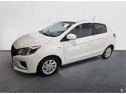 Blanco Usado 2022 Mitsubishi Space Star Motion Berlina | 11.900 € (Precio justo)