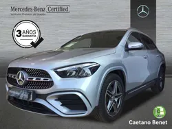 Plateado Usado 2024 Mercedes GLA200 SUV | 43.900 € (Precio justo)
