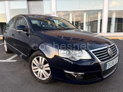 Negro Usado 2010 VW Passat Highline Berlina | 6499 € (Precio justo)