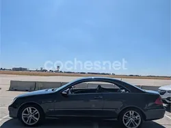 Azul Usado 2006 Mercedes CLK220 Avantgarde Coupe | 4500 € (Precio justo)