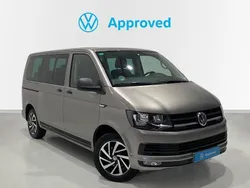 Beige Usado 2020 VW Multivan Monovolumen | 43.900 € (Un poco caro)