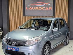 Gris / plata Usado 2009 Dacia Sandero Lauréate Utilitario | 6499 € (Precio justo)