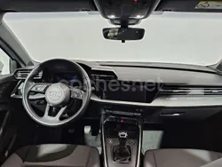 Blanco Usado 2021 Audi A3 Sportback Advanced Plus Berlina | 23.950 € (Precio justo)