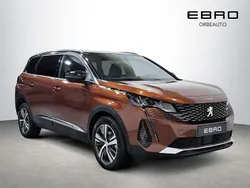 Naranja Usado 2023 Peugeot 5008 Allure Monovolumen | 22.950 € (Precio justo)