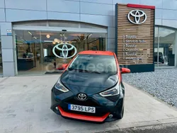 Gris / plata Usado 2021 Toyota Aygo X-play Utilitario | 11.250 € (Buen precio)