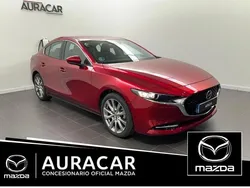 Rojo Usado 2024 Mazda 3 Center-Line Berlina | 27.700 € (Precio justo)