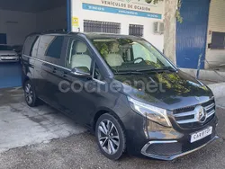 Gris / plata Usado 2022 Mercedes V300 Avantgarde Monovolumen | 67.500 € (Precio justo)