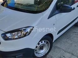 Blanco Usado 2017 Ford Transit Ambiente Familiar | 14.500 € (Precio justo)