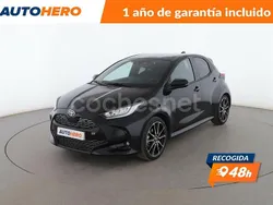 Negro Usado 2022 Toyota Yaris Hybrid Sport Berlina | 21.999 € (Caro)