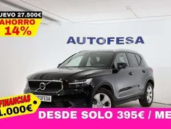 Negro Usado 2020 Volvo XC40 Momentum SUV | 21.850 €