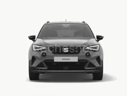 Gris / plata Nuevo 2025 Seat Arona FR SUV | 25.550 €