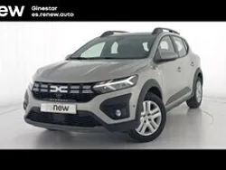 Gris Usado 2024 Dacia Sandero Expression Utilitario | 15.820 € (Precio justo)