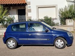 Azul Usado 2005 Renault Clio II Berlina | 1800 € (Buen precio)