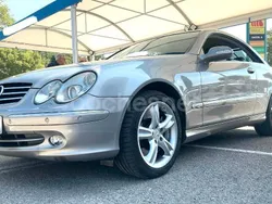 Beige Usado 2005 Mercedes CLK500 Avantgarde Coupe | 17.990 €