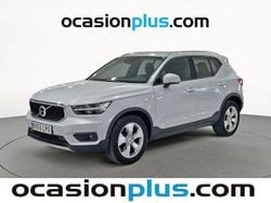 Gris plata Usado 2021 Volvo XC40 Momentum SUV | 22.747 € (Buen precio)
