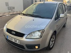 Gris / plata Usado 2005 Ford C-MAX Trend Monovolumen | 2990 € (Buen precio)