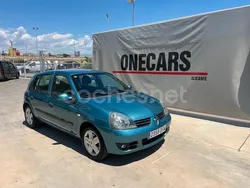 Azul Usado 2005 Renault Clio II Berlina | 3450 € (Precio justo)