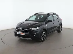 Gris Usado 2022 Dacia Sandero Comfort Utilitario | 16.699 € (Un poco caro)