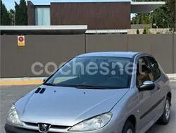 Gris / plata Usado 2000 Peugeot 206 Berlina | 1800 € (Precio justo)