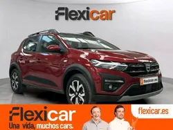 Rojo Usado 2022 Dacia Sandero Comfort Utilitario | 15.790 € (Precio justo)